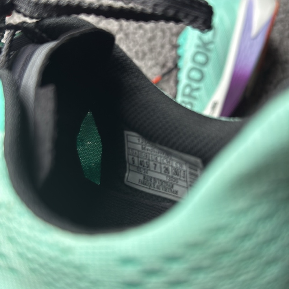 Women's Teal Running Shoes - Picture 8 of 11